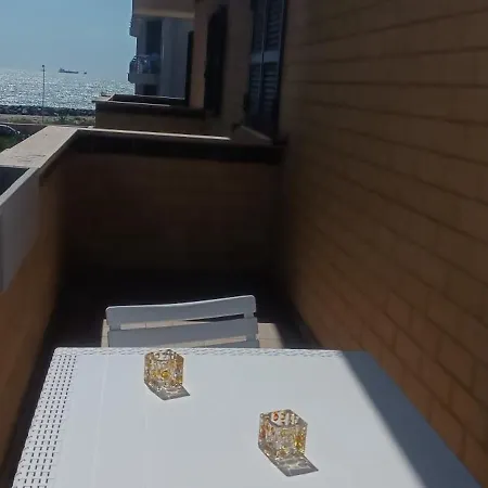 Affittacamere Il Sogno Di Rosa Turistico Di Rosa Di Palma 3*